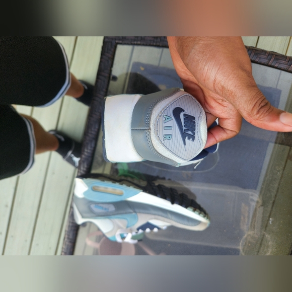 Nike Air Max 90 - Picture 3 of 12